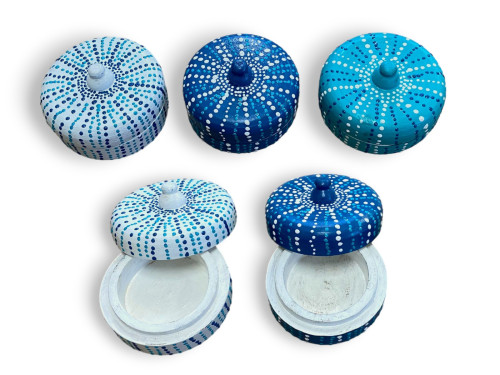 CAJA ERIZO PINTADA 15cm