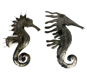 HIPOCAMPO METAL PARED 40cm OUTLET